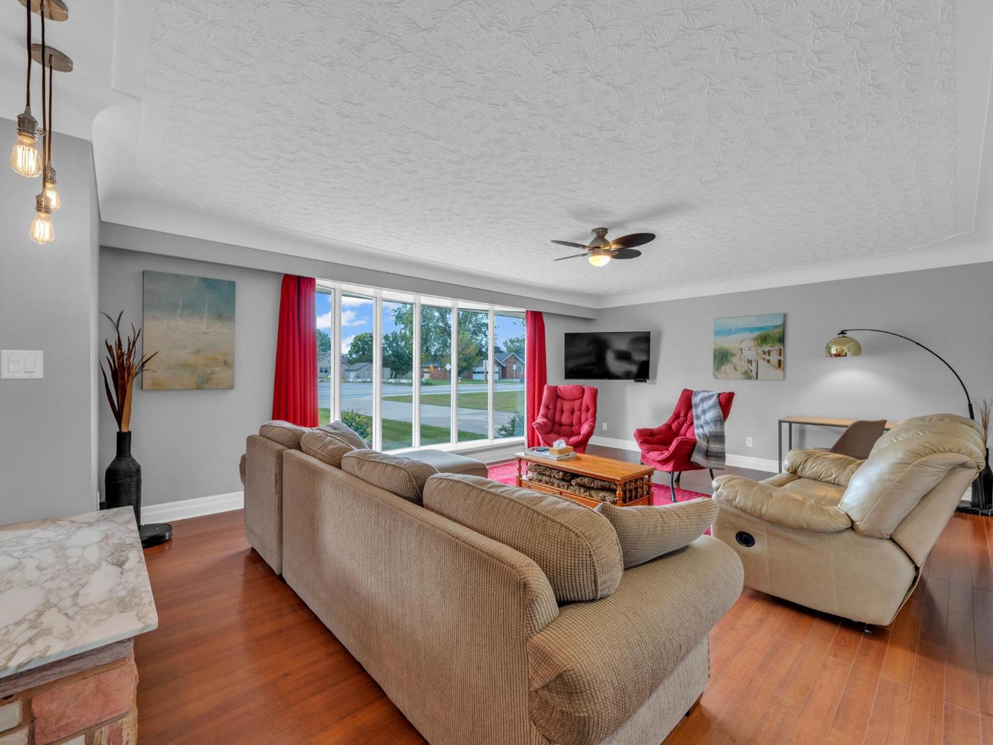 Park Bungalow #4 - Seacliff Beach Suites Leamington Exterior foto