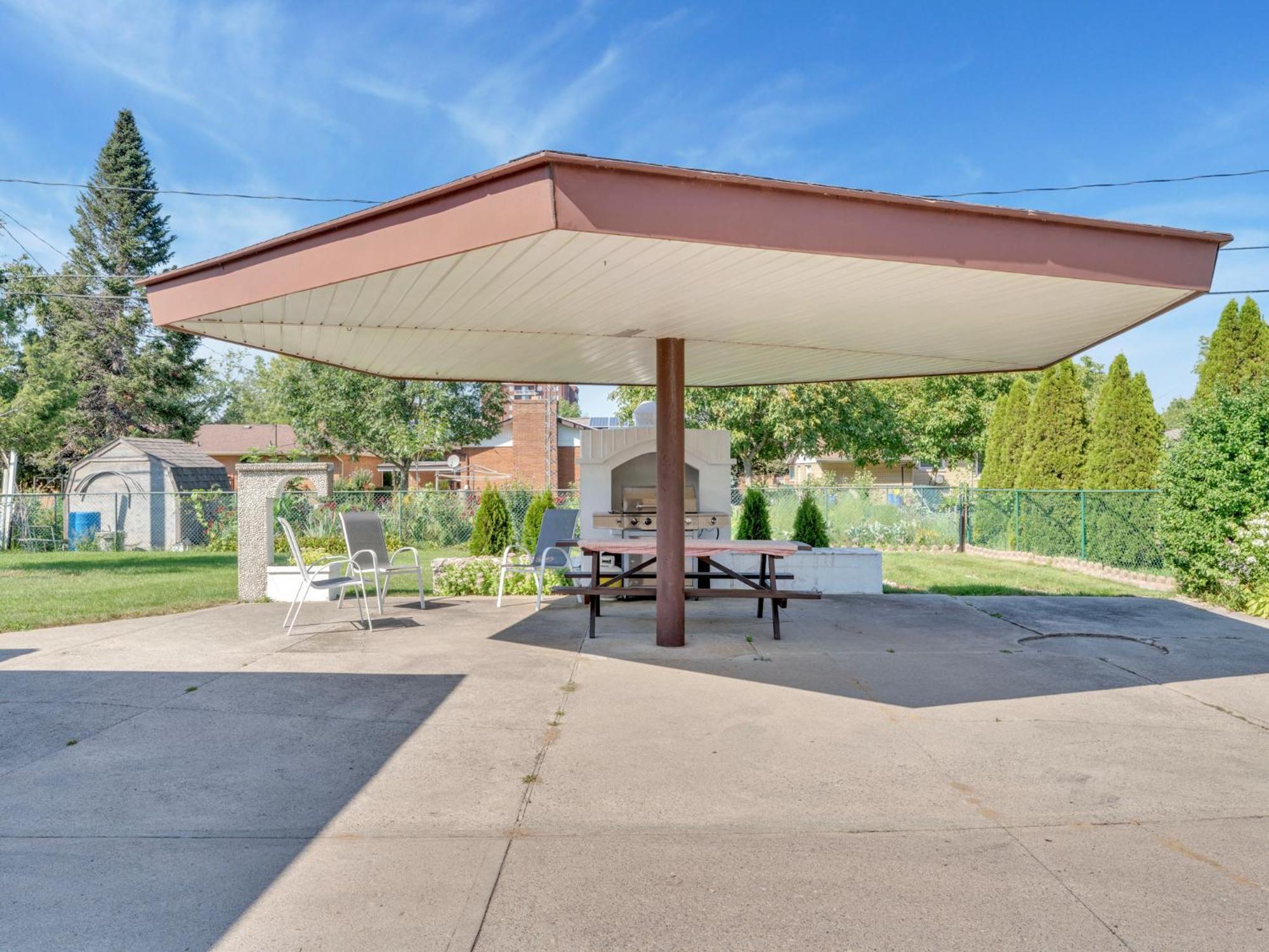 Park Bungalow #4 - Seacliff Beach Suites Leamington Exterior foto
