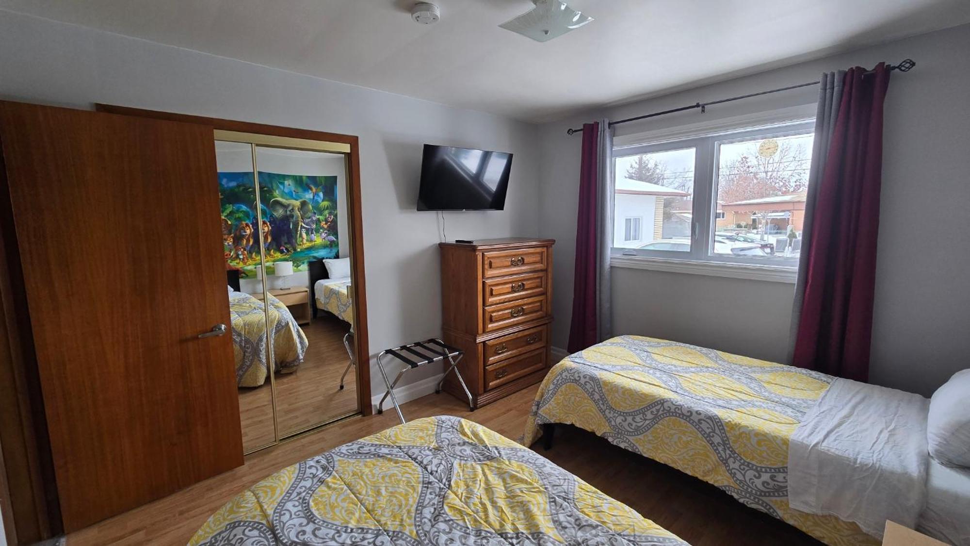 Park Bungalow #4 - Seacliff Beach Suites Leamington Exterior foto